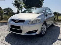 Toyota Auris 1.4 D4D Nacional um dono