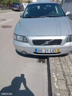 Volvo S60 2.4 D5