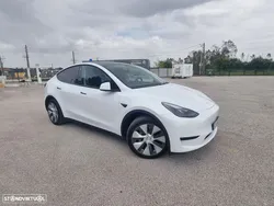 Tesla Model Y Standard