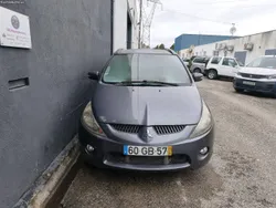 Mitsubishi Grandis 2.0