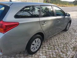 Toyota Auris 1.4D TS active