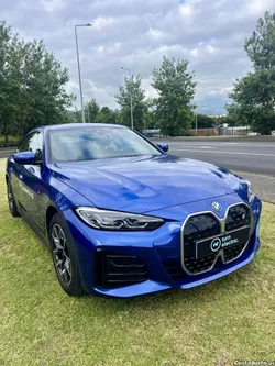 BMW i4 eDrive35 Pack Desportivo M
