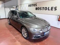 BMW Serie 3 320iA Touring Modern