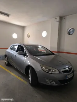 Opel Astra 1.7 CDTi Cosmo