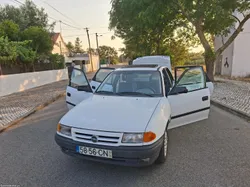 Opel Astra 1.4 gasolina