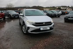 Volkswagen TAIGO 1L TSI 110 CV BUSINESS BOITE 6V CAMÉRA GPS 3D USB CLIM ASR RÉGULATEUR ADAPTATIF
