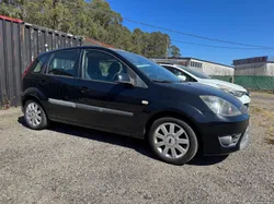 Ford Fiesta (Fiesta) 1.25 Ghia