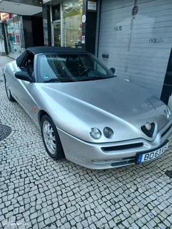 Alfa Romeo Spider 2.0 Twin Spark Base