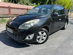 Renault Scenic III 1.9 DCI 130ch 7 places