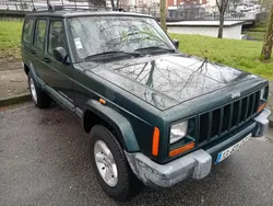 Jeep Cherokee Xj sport 2.5td