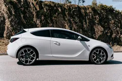 Opel Astra Gtc