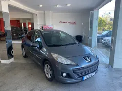 Peugeot 207 1.4 16v -109 MIL KMs
