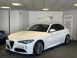 ALFA ROMEO Giulia 2.2 JTD 180 CV Lusso AT8 Historique Caméra Volant et Sièges chauffants électrique à mémoire