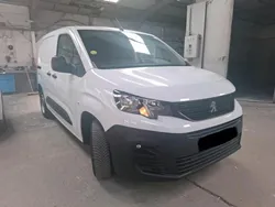 SUPERBE PEUGEOT PARTNER M 650 kg hdi 100 cv / 38139 kms