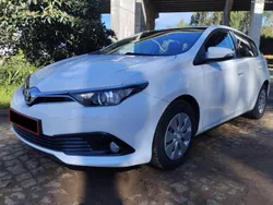 Toyota Auris 1.4 D-4D Comfort c/ A/C - 5 Lugares - NACIONAL - C/ GARANTIA - IMPECÁVEL