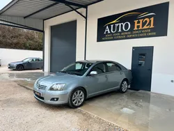 Toyota AVENSIS 2.2 D-4D TECHNO 150 CH BVM | ORIGINE FR | CUIR ELECTRIQUES CHAUFFANTS| REGULATEUR ET LIMITEUR DE VITESSE | CLIM