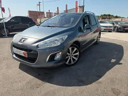 À VENDRE : Peugeot 308 SW 1.6 HDi – 7 Places – Toit Panoramique