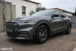 Ford Mustang Mach-E Standard