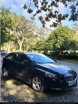 Volvo V40 1.6 D completamente novo