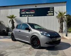 Clio 3 RS - Ange & Démon 666 exemplaires