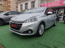 Peugeot 208 1.6 BlueHDi Style