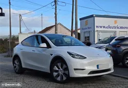Tesla Model Y RWD