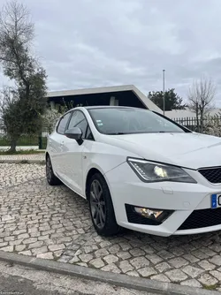 Seat Ibiza Fr 1.6 TDI (105cv)