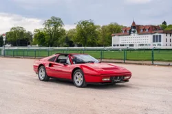 Ferrari 328 GTS 1985 - 2ème main - révisée - très bon état général - garantie 6 mois