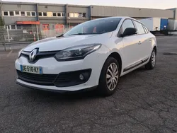 RENAULT MEGANE ESTATE III (3)-1.5 dci 95 ch- GPS...