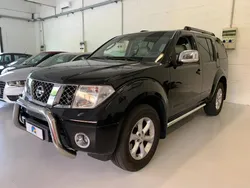 Nissan Pathfinder 2.5 DCI 171CH Platinum - 2ème Main - Carnet D'Entretien Complet - 4X4 - Cuir - Toit Ouvrant - Bose - Navi - Caméra - 160000KM