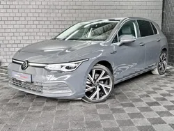 Volkswagen Golf STYLE 2.0 TDI 150CV DSG7 *CAMERA* NAVI * SIEGES CHAUFF