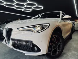 Alfa Romeo STELVIO Q4 2.2 JTD 210 CH BVA8 Super DISTRI OK + XENON + GPS + CARPLAY + CAMERA + JA19 + GARANTIE 12 MOIS