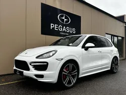 Porsche Cayenne II (958) GTS