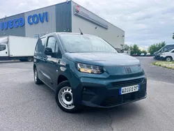 Fiat doblo boite auto bleu pour 17 990 ht
