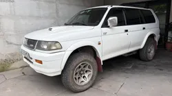 Mitsubishi Pajero SportWagon