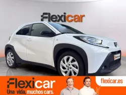 TOYOTA Aygo 70 x-cite x-shift