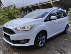 Ford C-Max 1.5 TDCI 120cv CX. Automatica - 7 Lugares - GPS - Classe 1 - c/ Garantia