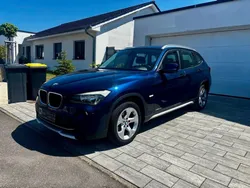 BMW X1 xDrive18dA Confort 1er main suivi bmw