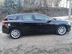Volvo V60 2.0 D4 181CV MOMENTUM GEARTRONIC - FULL EXTRAS - C/ GARANTIA - COMO NOVA - "Preço Imbatível"