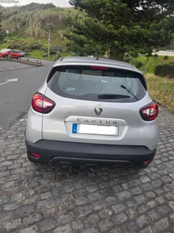 Renault Captur 0.9 TCe Business