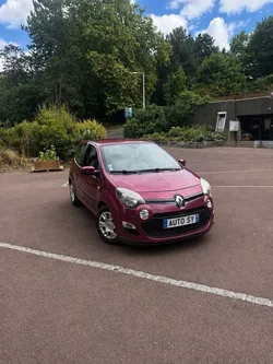 Renault Twingo II 1.2 75 ch – 2012 – Très bon état