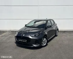 Mazda 2 1.5 L Hybrid VVT-i Centre-Line