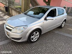 Opel Astra 1.3 CDTI Elegance