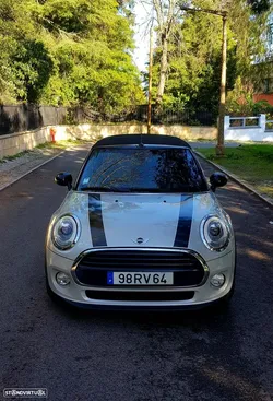 MINI Cabrio Cooper D