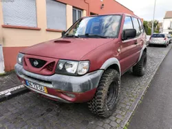 Nissan Terrano 2 2.7 TD 100CV