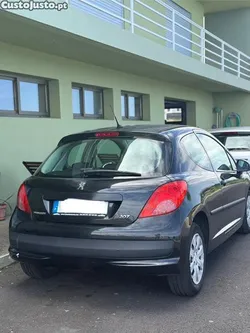 Peugeot 207 1.4 16V