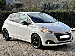 Peugeot 208 1.6 BlueHdi 100CV 2.L 12-2016 155.000 klm Comercial