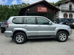 Toyota Land Cruiser 3.0D-4D VXL