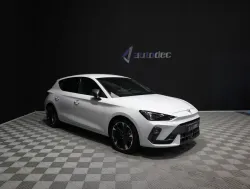 CUPRA León 1.5 eTSI 110 DSG