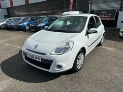 RENAULT CLIO III PH 2 1.2 16V 75 CH PACK CLIM 160000 KMS Gties 6 Mois